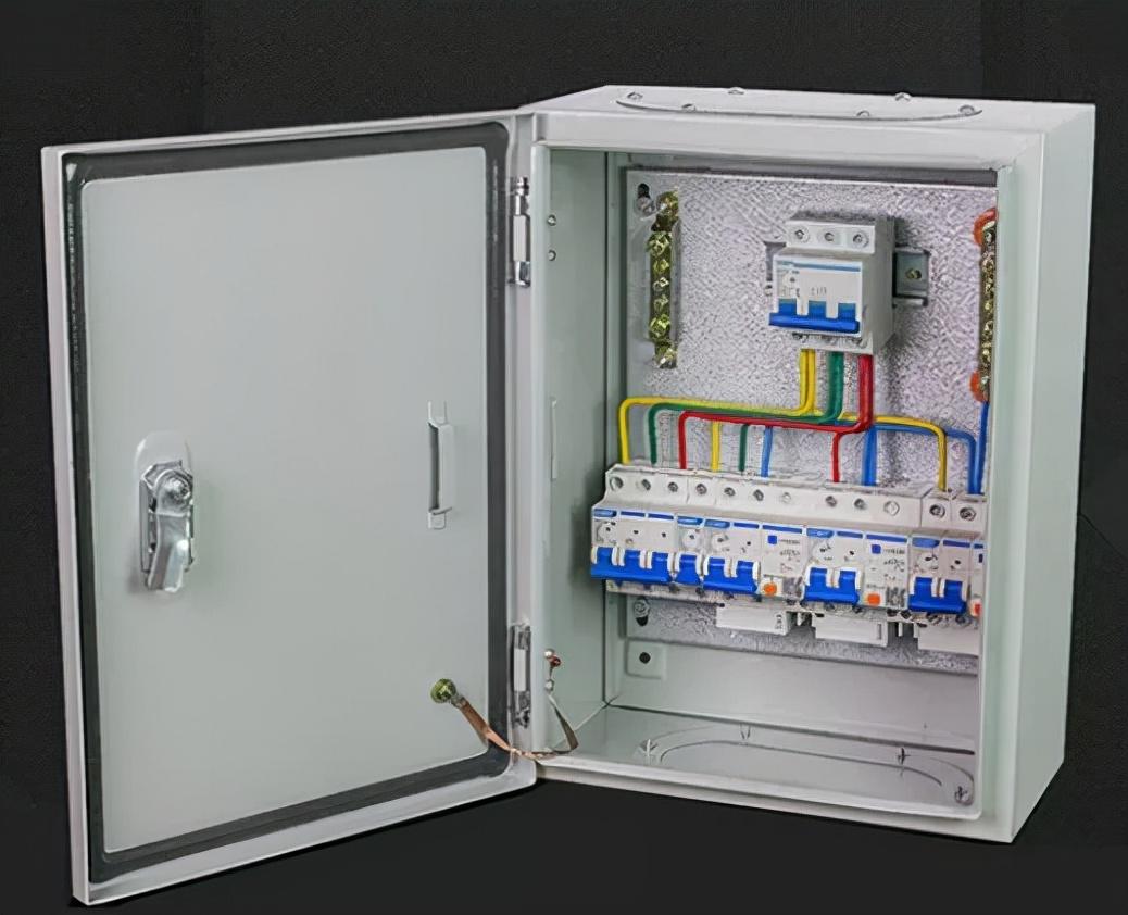小小配電箱，安全隱患大！安全配置與科學使用指南